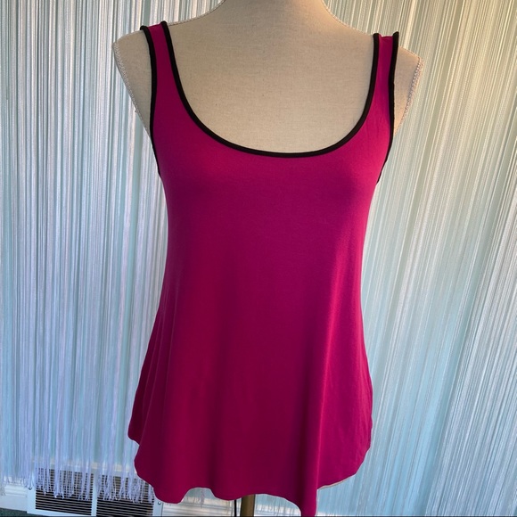 Magenta Top With Criss Cross Straps NWOT Size S - Picture 3 of 12